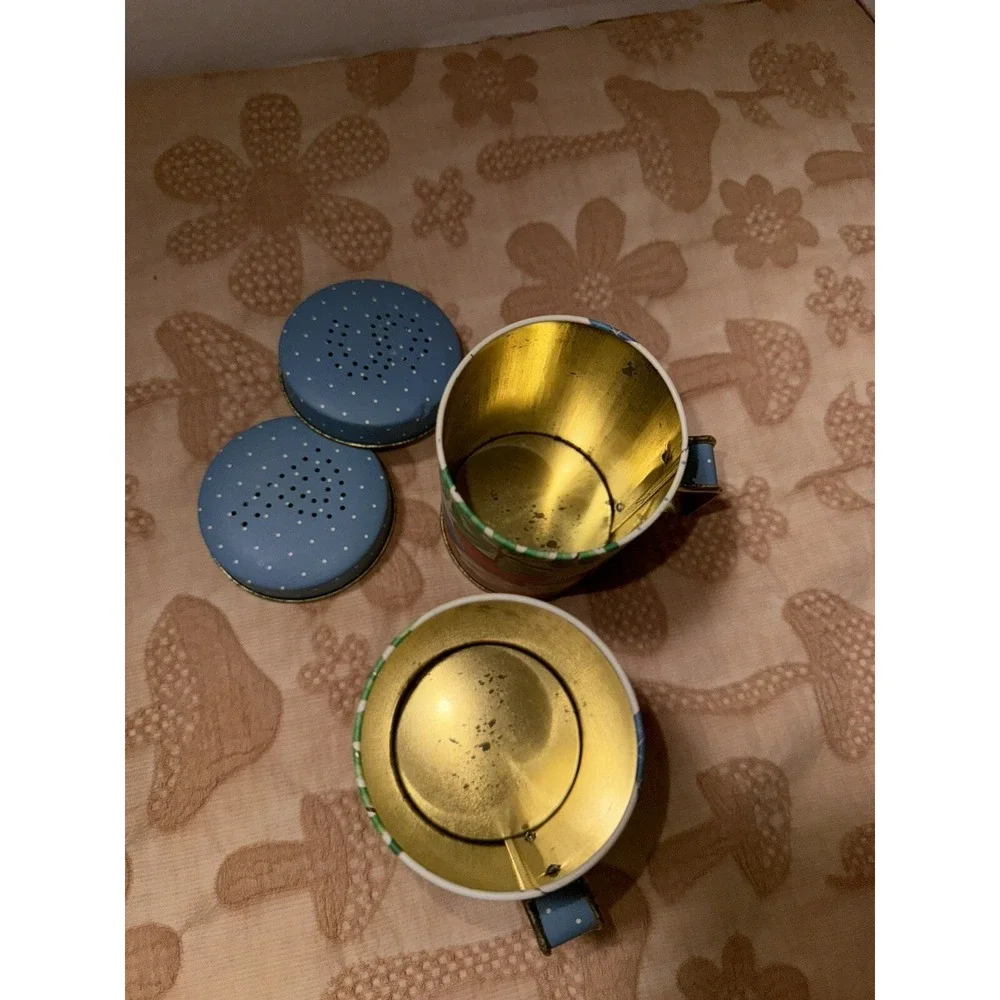 J.S.N.Y Best Friends Salt and Pepper‎ Shaker Set, Cats and Dogs
